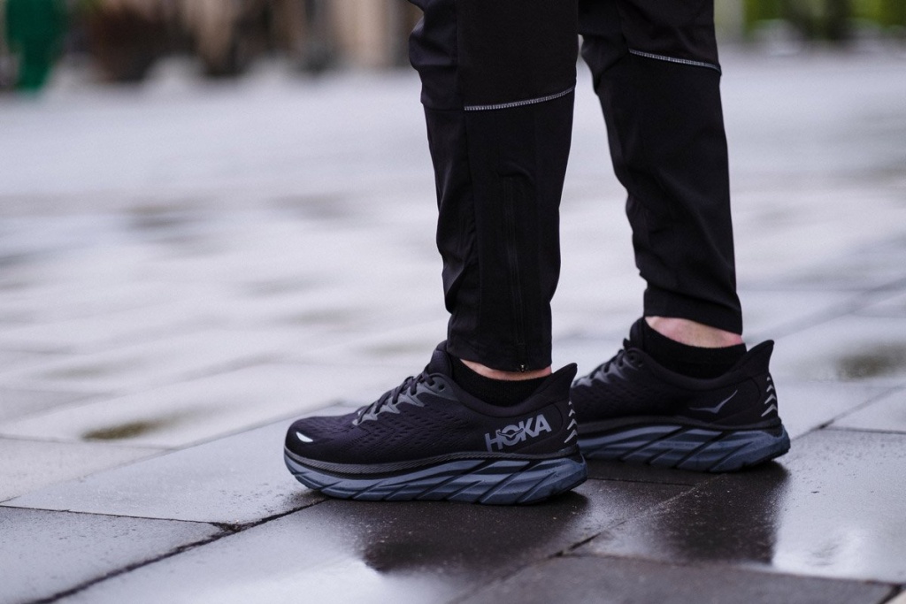Почему Hoka стали хитом у любителей фитнеса? Почему Hoka стали хитом у любителей фитнеса?