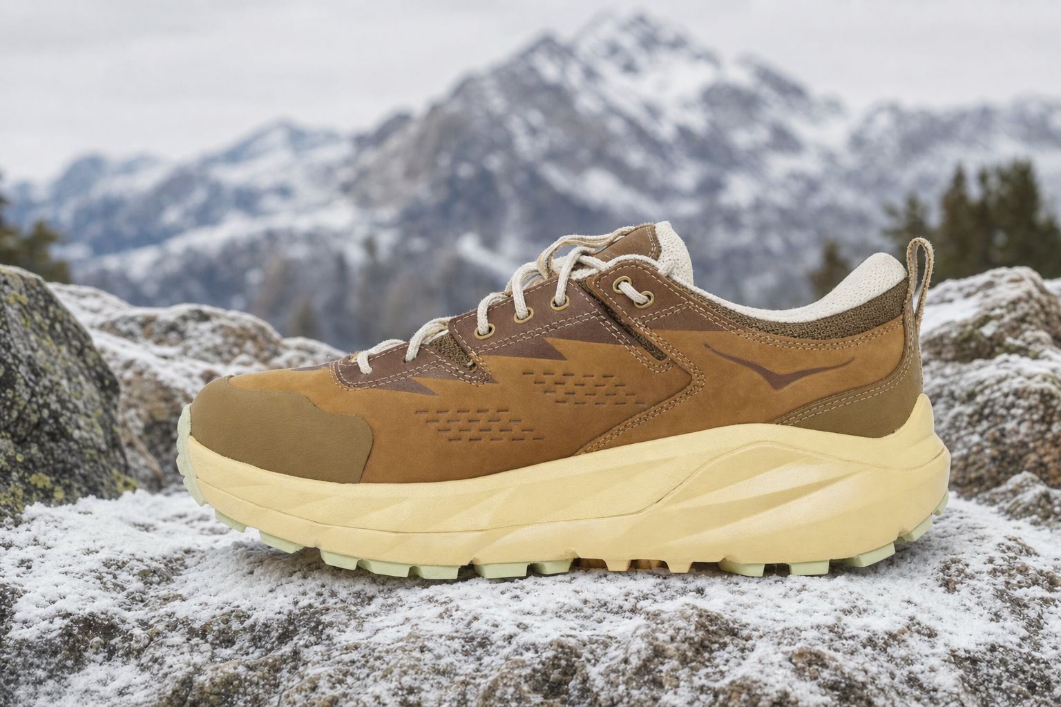 Кроссовки HOKA